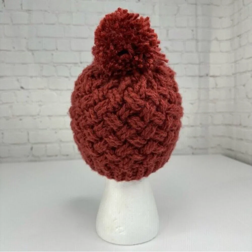 Created By Cyd Handmade Rust Red Basketweave Knit Pom Beanie Hat Women‎ NEW